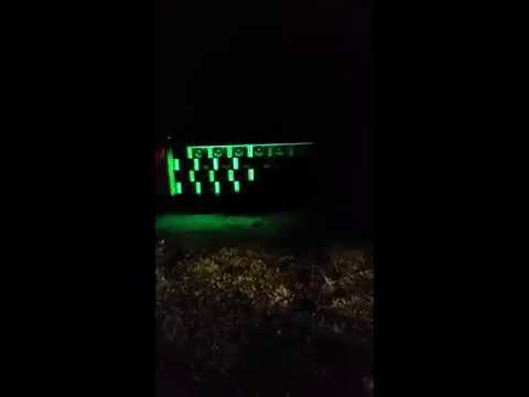 Reboque com 28 alto falantes Hard Power