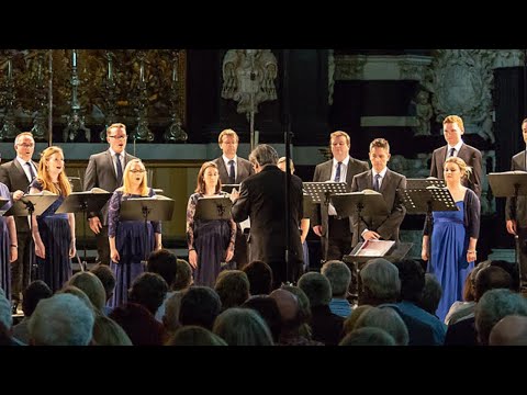 Chamber Choir Ireland - ChOirland (David Fennessy)
