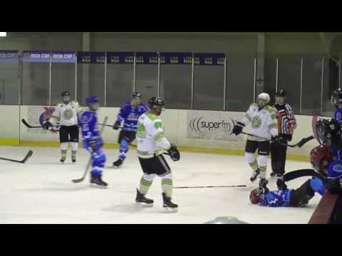 DK 2016 12 11 FROZEN vs PIECUKI