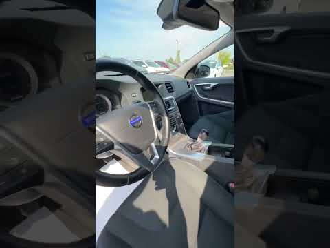 фото volvo v60 i 0