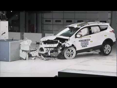 CRASH TEST IIHS: 2013 Ford Escape Moderate Overlap Test [Overall evaluation: Good]