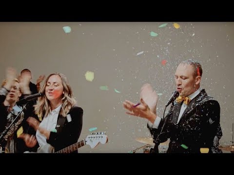 Super Sparkle - Phone's Ringing (Official Video)