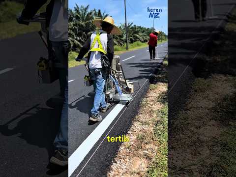 kenapa setiap jalan aspal ada garis putihnya??