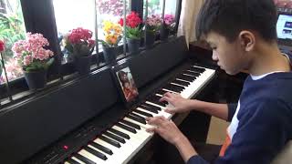 Download lagu Louis Goh with 'Listening To The Music Box' mp3