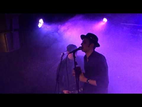 RISING RIOT Live @Cologne Blue Shell – Let Me Land