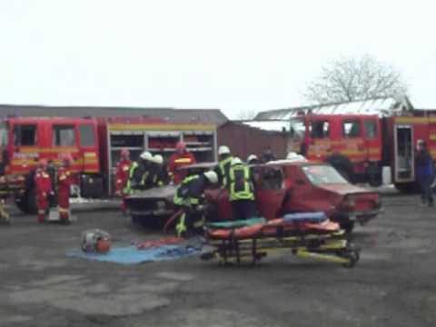 Simulare intervenție accident cu victime încarcerate
