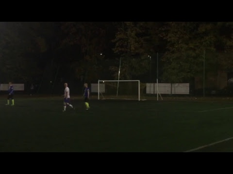 18.10 JM Auto Team (białe) - Breslauer SC 08 (niebieskie)