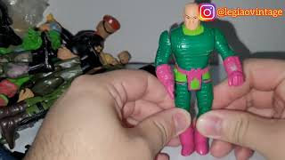 Abri gostoso! Caixa cheia de bonecos antigos e Action figures