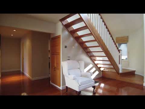 9 Deerfield East, Quogue