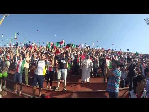 "Salida barra Los Baisanos contra Boca Jrs." Barra: Los Baisanos &bull; Club: Club Deportivo Palestino