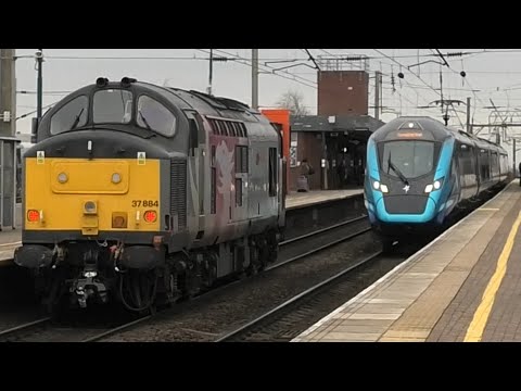 Fantastic Busy Action at Wigan North Western Freight/Passenger/Light locos 4th February 2026 WCML 