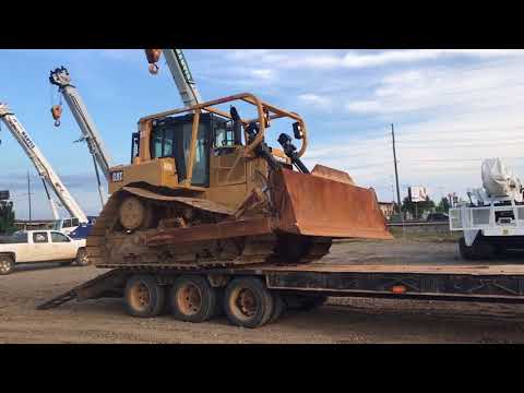Loading Cat D6T dozer!!