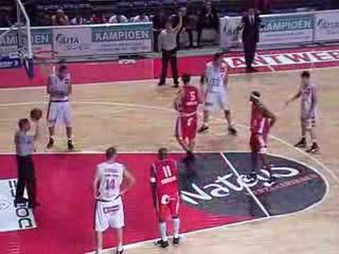 23 01-12-07 Antwerp-BCO - Vrijworpen Chuck Davis.mpg