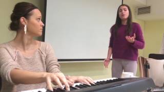 Ivana Dimkovski (cover) -Pukni zoro i skola pevanja Voice Stars Factory🌟💫