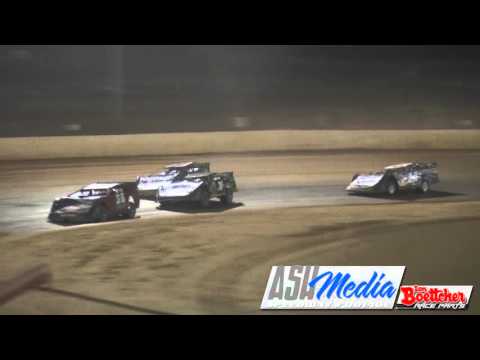 Late Models: Armstrong and Disney Crash - Carina Speedway