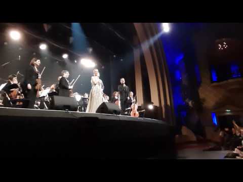 Bond Symphonique: Damien Sargue et Prisca Demarez - Live and let die