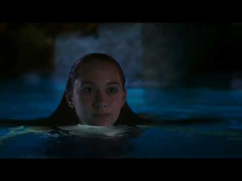 Belly and Conrad Pool scene The summer I turned pretty season 2 #thesummeriturnedpretty #belly