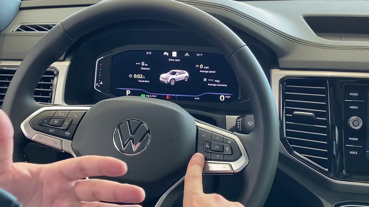 Volkswagen Atlas Cross Sport Digital Dashboard - Dean Team Volkswagen Ballwin