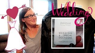 👰WEDDING DRESS Unboxing | Our First Impressions of JJ's House Custom Made Bridal Gown