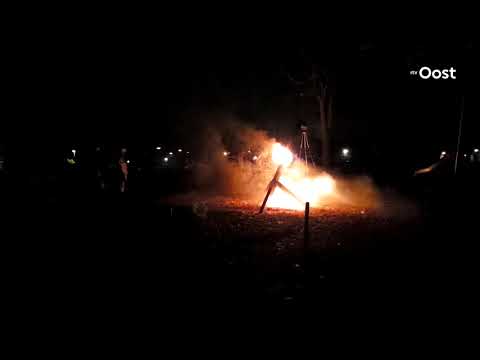 Speeltoestel in brand in Glanerbrug, politie vermoedt brandstichting