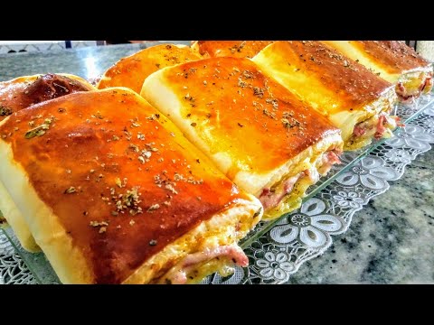 ROLL, KNEE OR ITALIAN? THE BEST HAM AND CHEESE SNACK