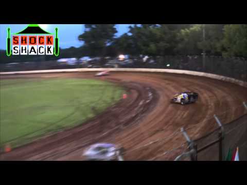 V8 Dirt Modifieds - Heat 1 - Kingaroy Speedway - 06.04.2013