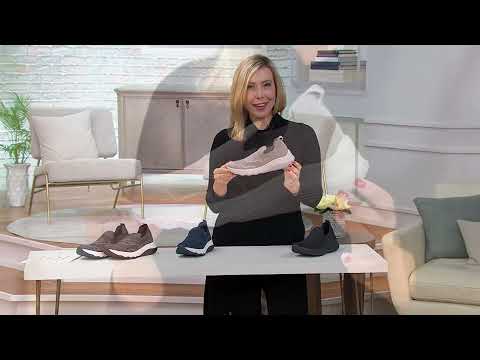 Clarks Cloudsteppers Slip-On Knit Sneaker - Circuit Path on QVC