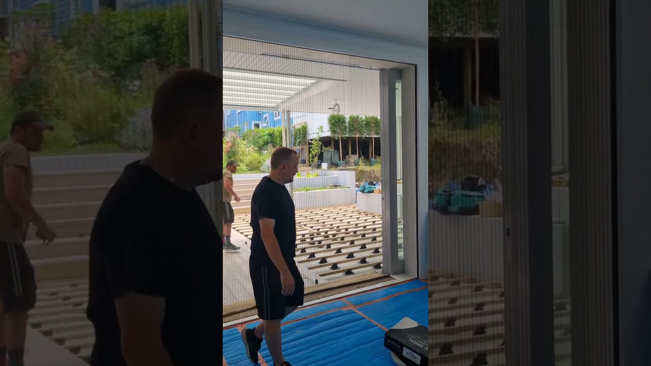 Demo of 4.5m Large Recessed Insect Screen