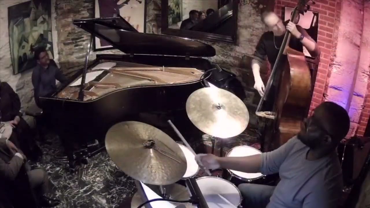 Doykin Trio at Mezzrow Jazz Club/ Five Doors