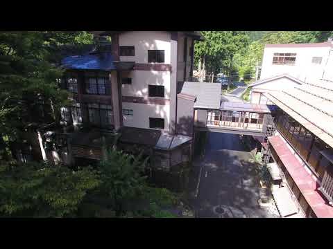 【宿公式】栃尾又温泉 自在館 ドローン空撮　春〜夏