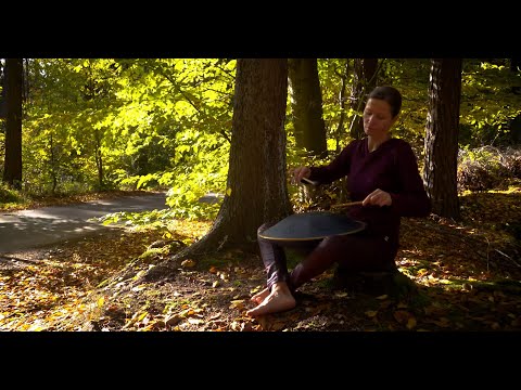 Koncerty i sesje dźwiękowe mis kryształowych. Ceremonia dźwięku. Kąpiel w dźwiękach.