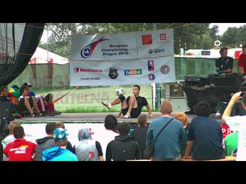 Petike - European Freestyle Football Championship 2010 | Qualification battle