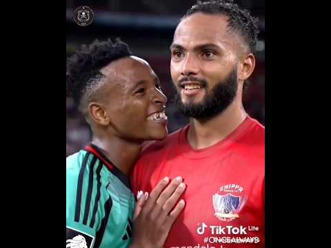 Mofokeng with Kammies 🥰❤️☠️ #orlandopirates #mofokeng #betwayprem #chippaunited #nkota #mbokazi