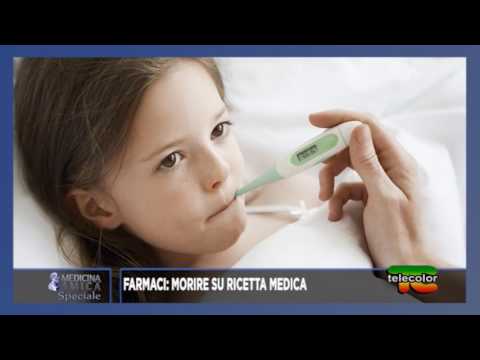 Come candeggiare la pelle di mani Su una pelle del corpo in lentiggini quello che è questo