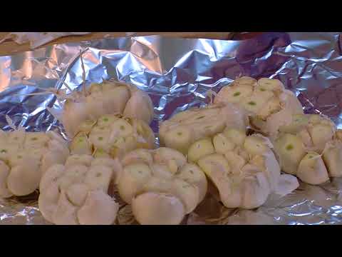 download lagu mp3 mp4 Sweet Garlic Cloves, download lagu Sweet Garlic Cloves gratis, unduh video klip Sweet Garlic Cloves