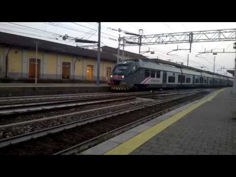 ETR425 031+025 Trenord - Monza 02/12/2015