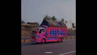 Download lagu STORY'WA TRUCK OLENG TERBARU NYODREK DI TOLL KM134 mp3