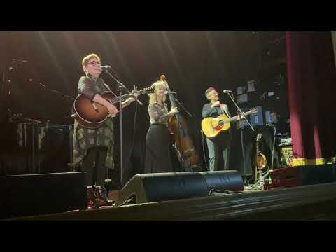 Iris DeMent, Let the Mystery Be, live at Islington Assembly Hall, London, 1 Nov 2023