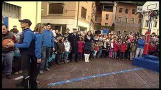 preview picture of video 'Storo RAI 2 - Mezzogiorno in famiglia - canestro'