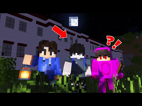 Exploring the HAUNTED MANSION | Minecraft