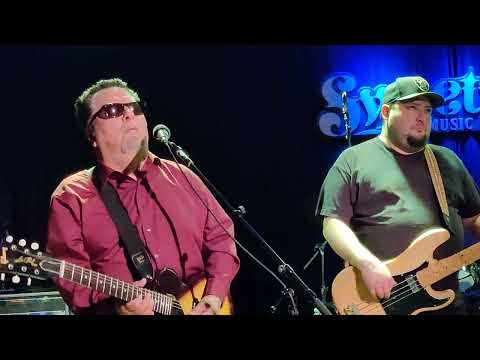 Los Lobos - Down By The River, 4/10/2022, Sweetwater Music Hall
