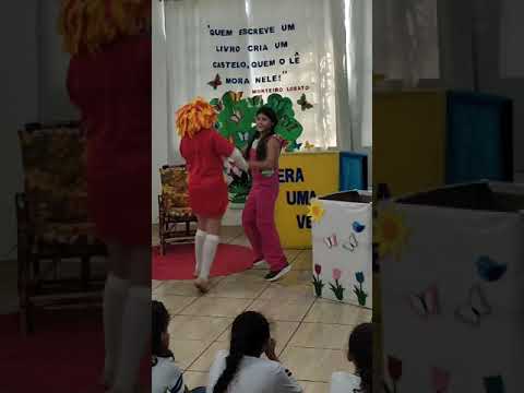 Alunos da rede municipal de ensino de São José das Palmeiras participam de teatro