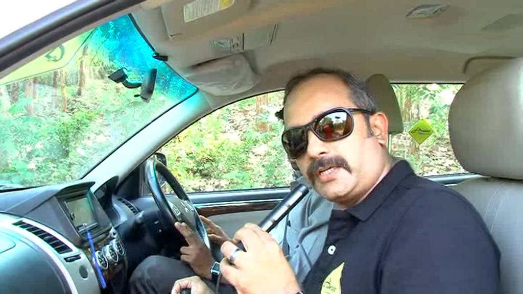 Pajero Sport Test Drive: Caradwiser.com