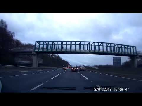 Moronic Saab driver nearly causes 3+ car accident on M3, UK (January 2018).