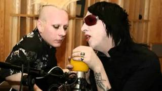 Marilyn Manson - Come Back (with lyrics)