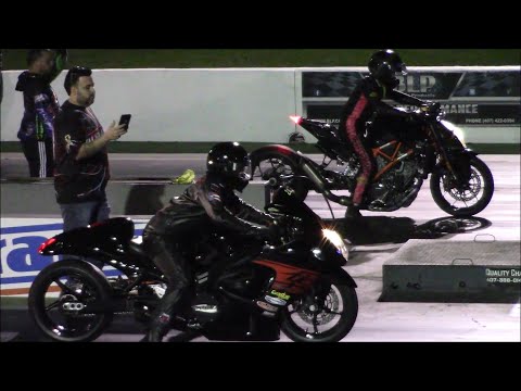 Drag Race: Watch A KTM 1290 Super Duke 