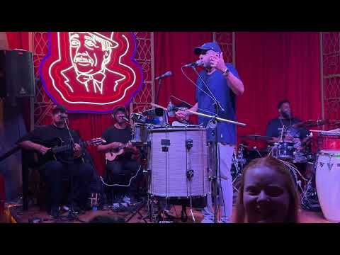 Levi de Paula no Bar Brahma – Centro Histórico de São Paulo cantando “90”