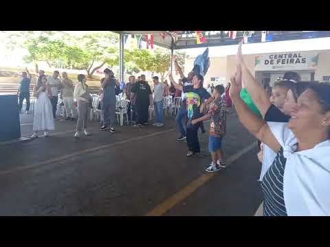 Que presença maravilhosa do Espírito Santo. ..é  d arrepiar ..Trindade Goias MCM