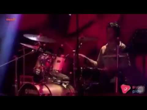 မနှင်းဆီ - ရင်ဂို