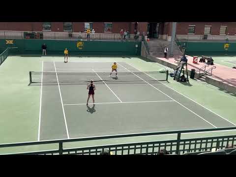 Alicia Herrero Linana and Mel Krywoj get doubles win over Mississippi state